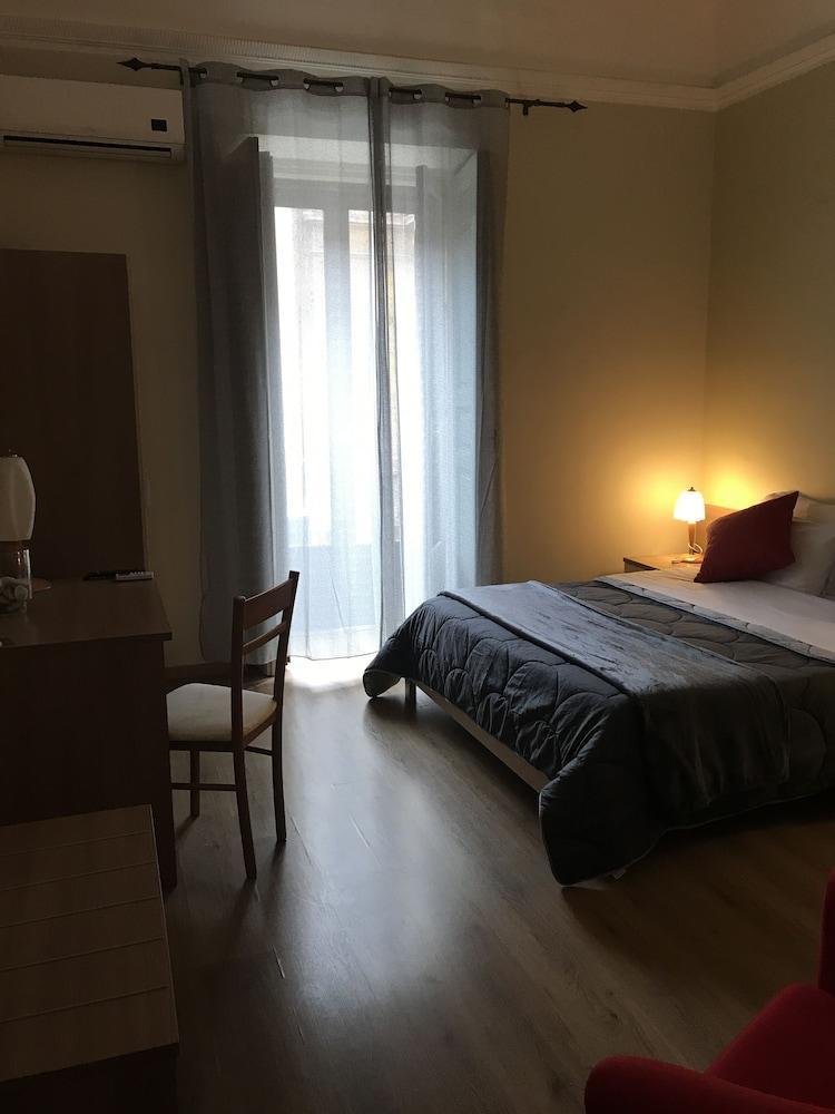 Bed and Breakfast Papali Catania Exterior foto